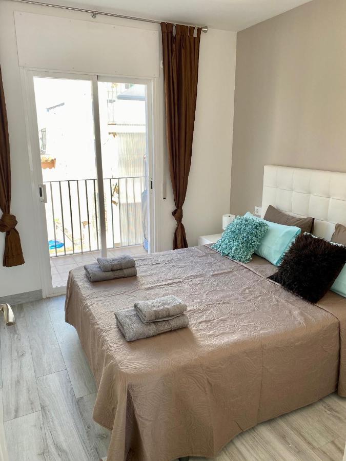 Amazing 2 Bedroom Apartment With Big Sun Terrace Sitges Centre Beach Exterior photo